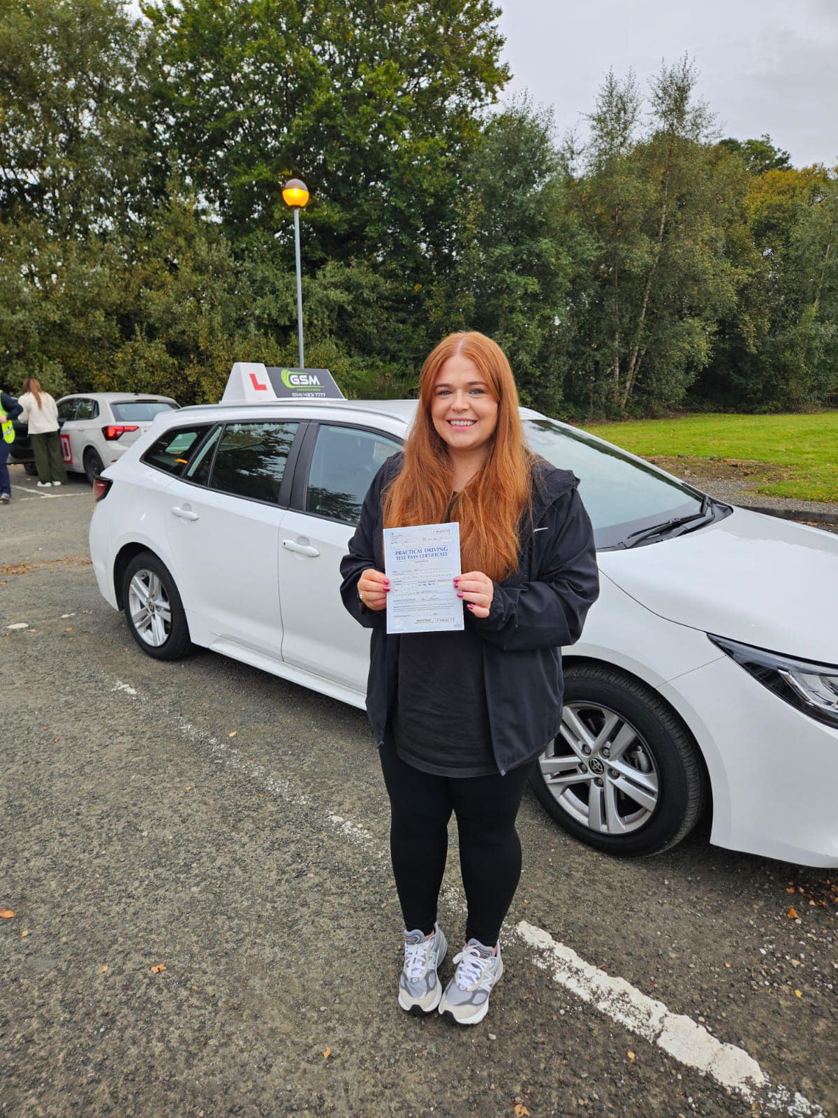 Lecții de condus cu instructor auto român în Londra